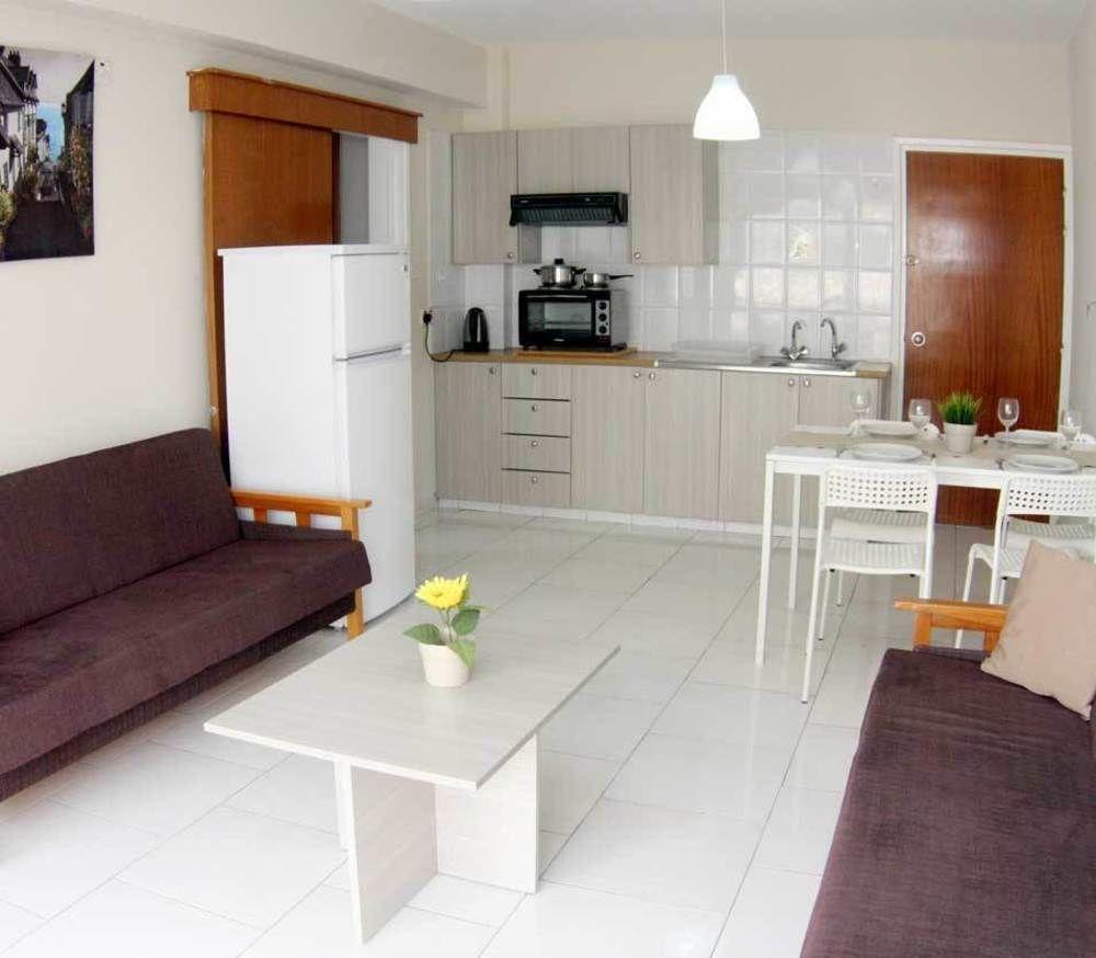 Staycentral Larnaca Buitenkant foto