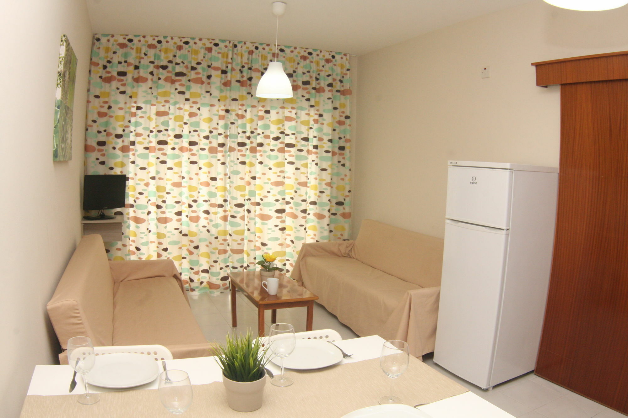 Staycentral Larnaca Buitenkant foto