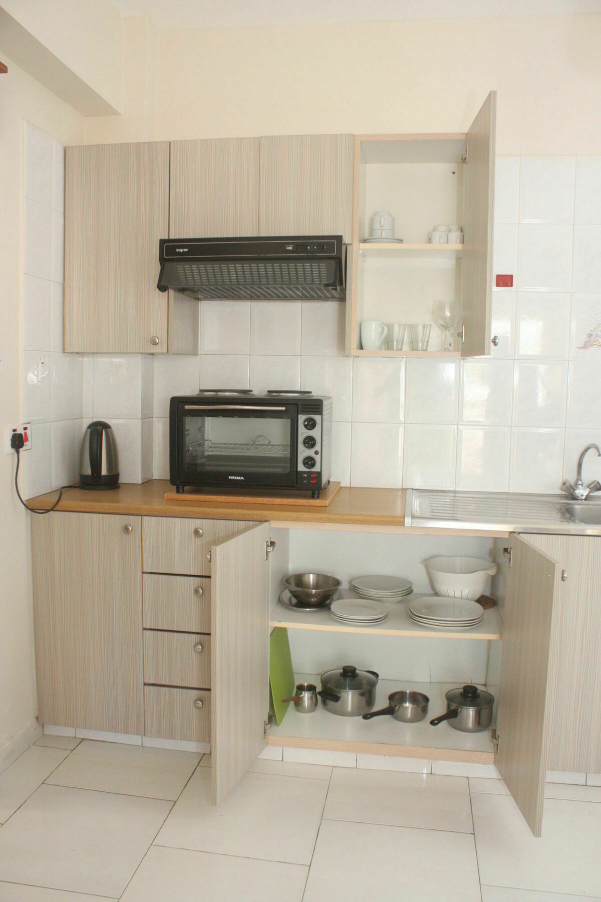 Staycentral Larnaca Buitenkant foto