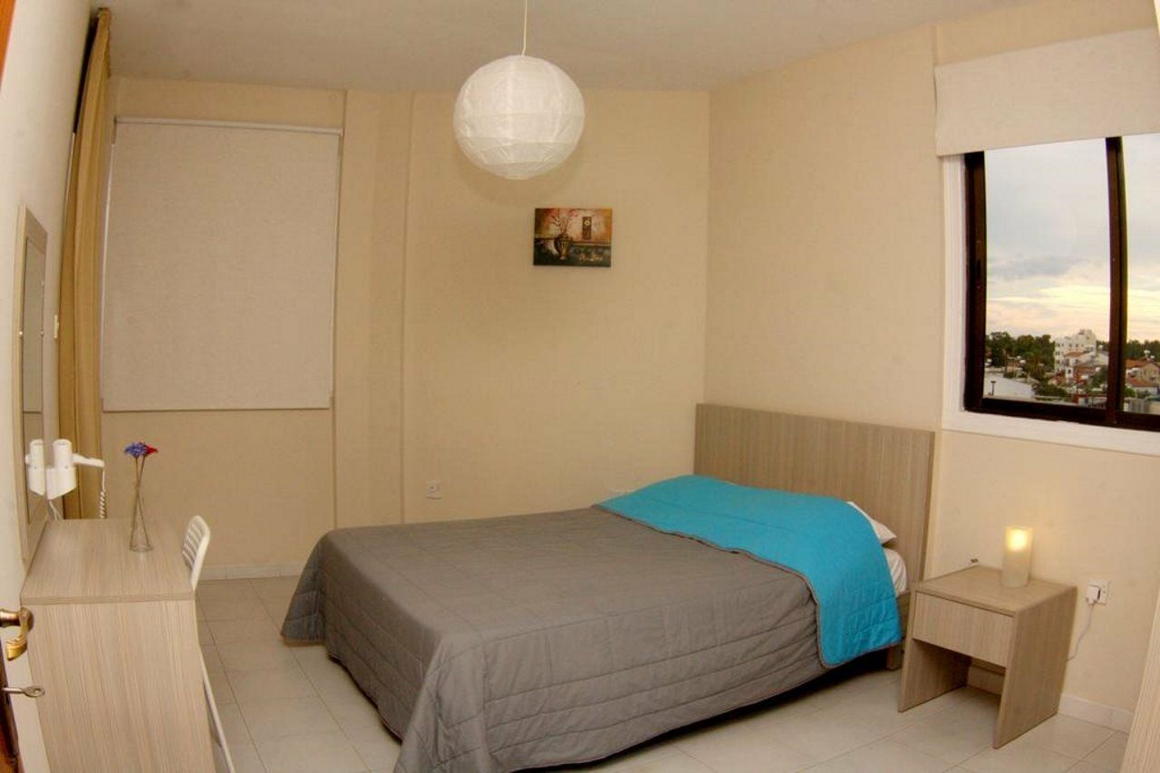 Staycentral Larnaca Buitenkant foto